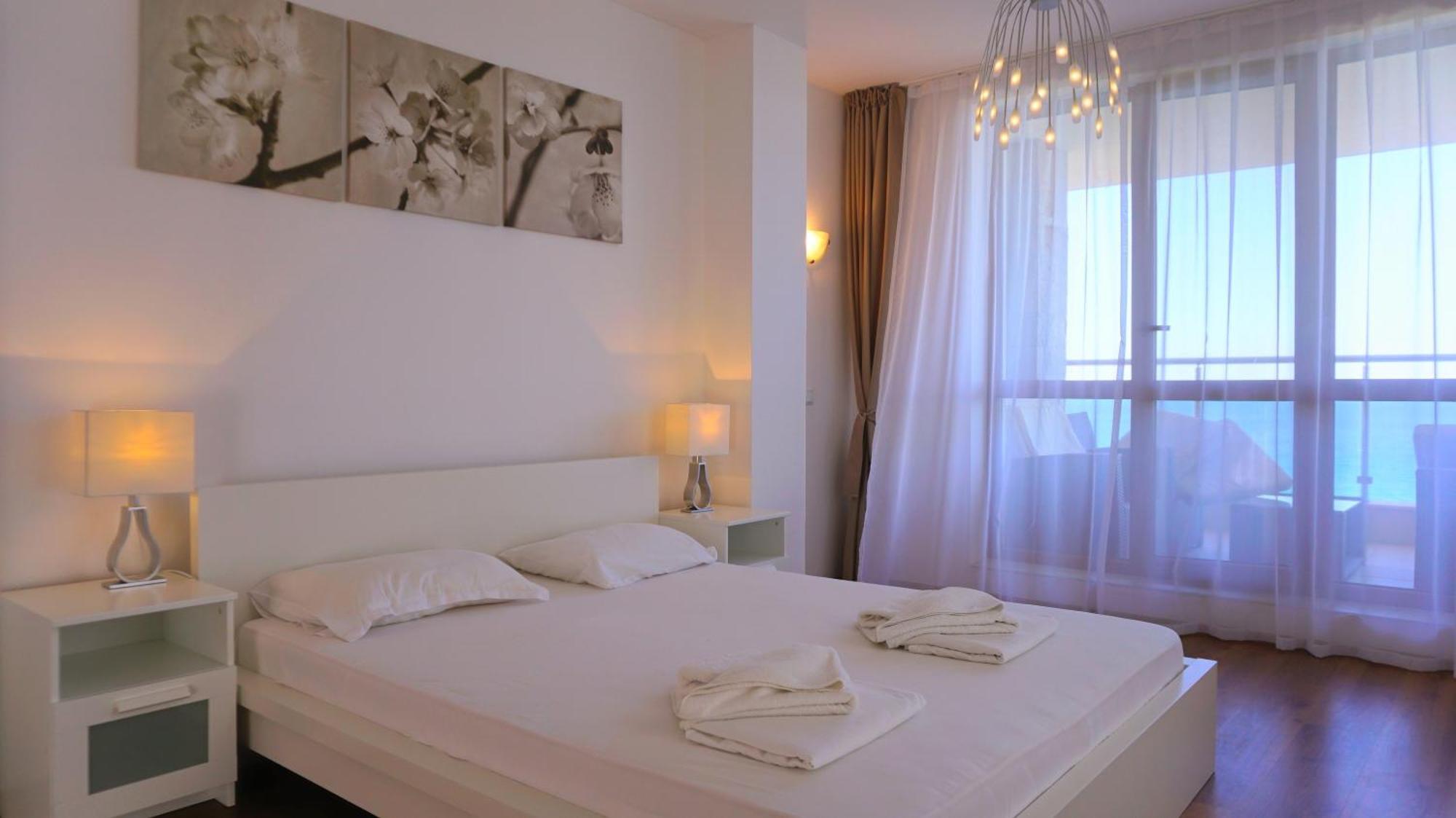 Апартаменти Бяла Клиф На Плажа - Apartments Byala Cliff First Line Esterno foto