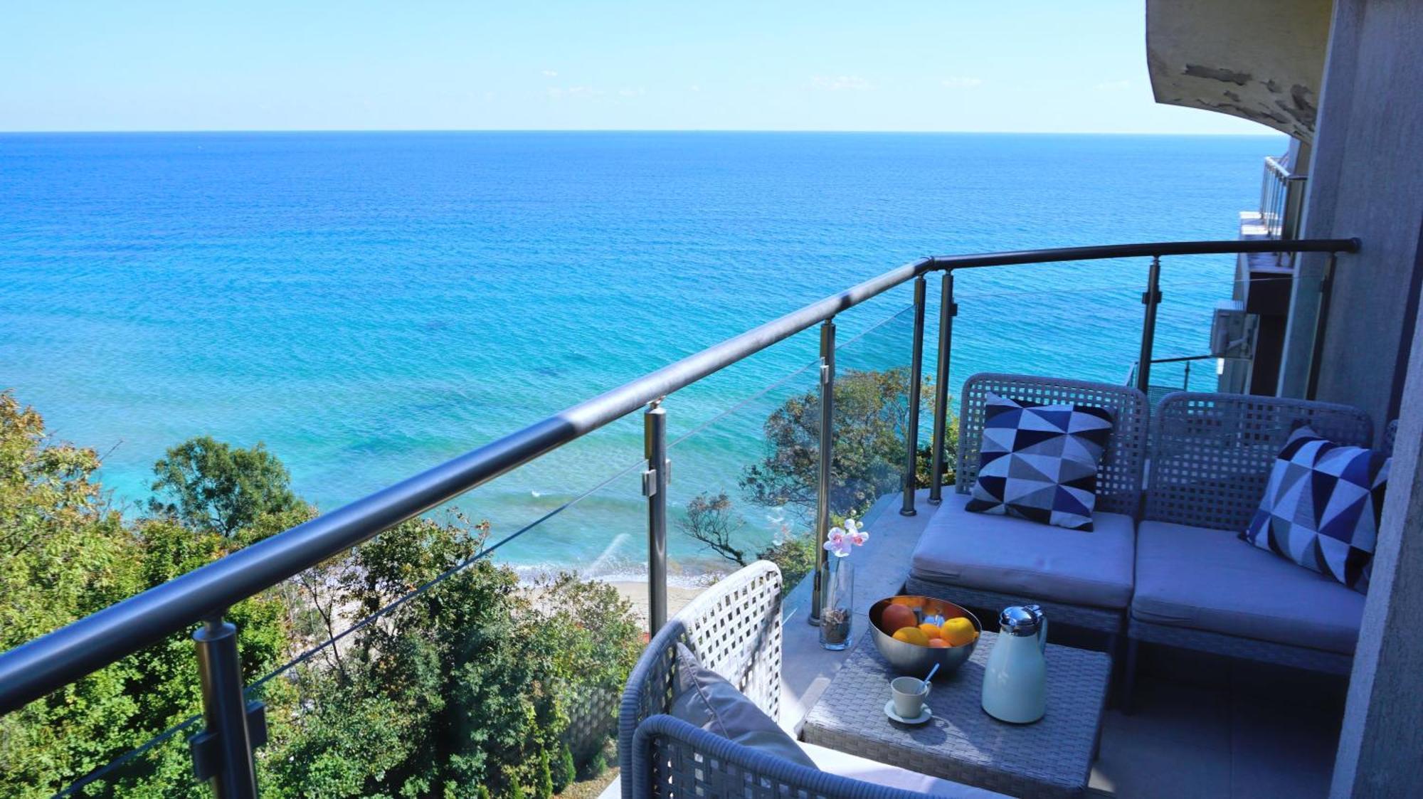 Апартаменти Бяла Клиф На Плажа - Apartments Byala Cliff First Line Esterno foto