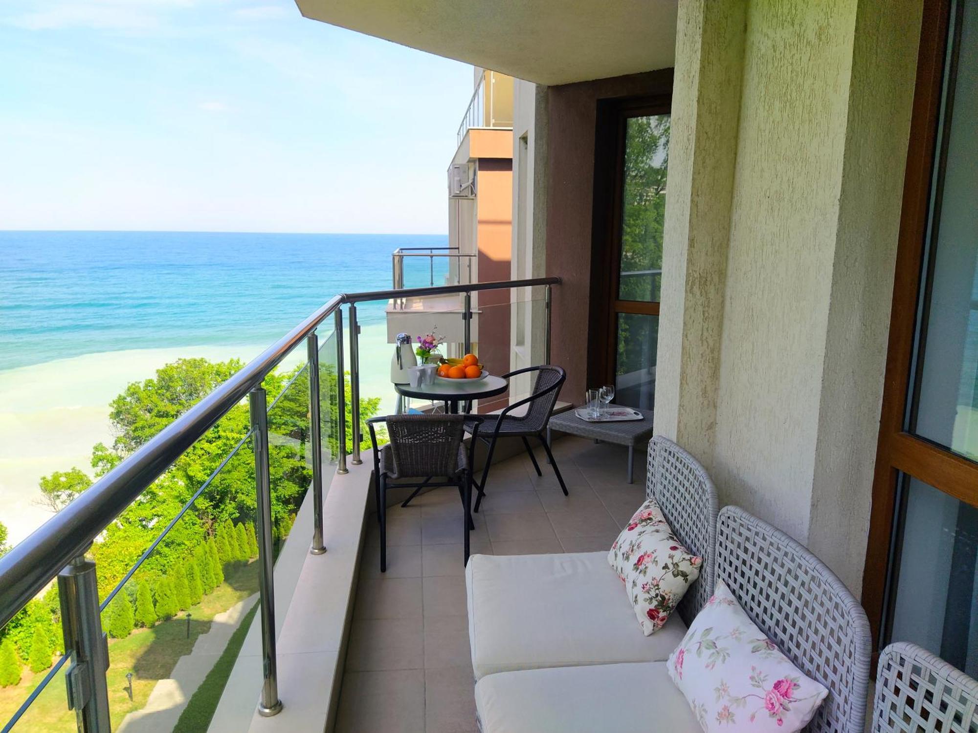 Апартаменти Бяла Клиф На Плажа - Apartments Byala Cliff First Line Esterno foto