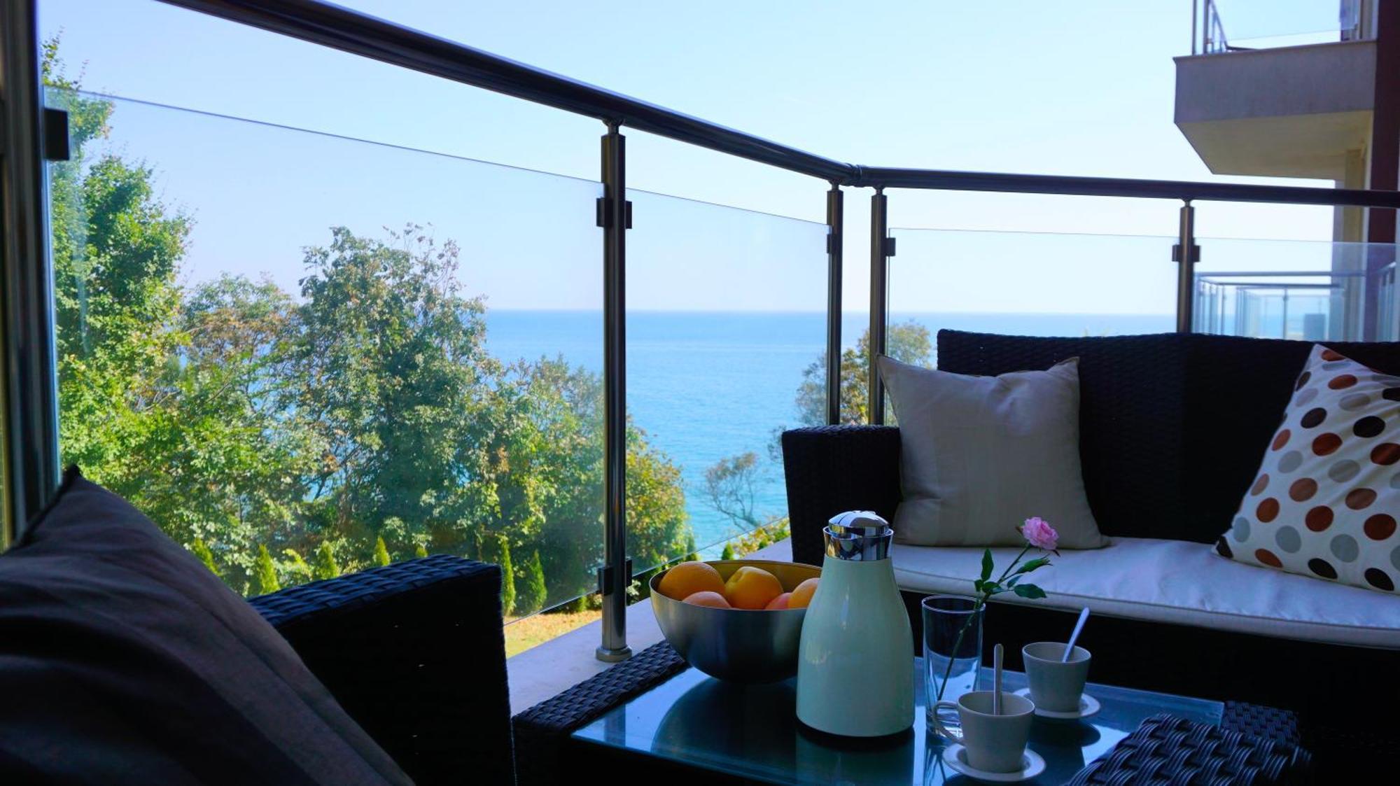 Апартаменти Бяла Клиф На Плажа - Apartments Byala Cliff First Line Esterno foto